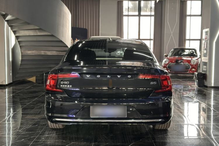 Used Volvo S90 2021 B5 Zhiyi Luxury Edition Exterior 6