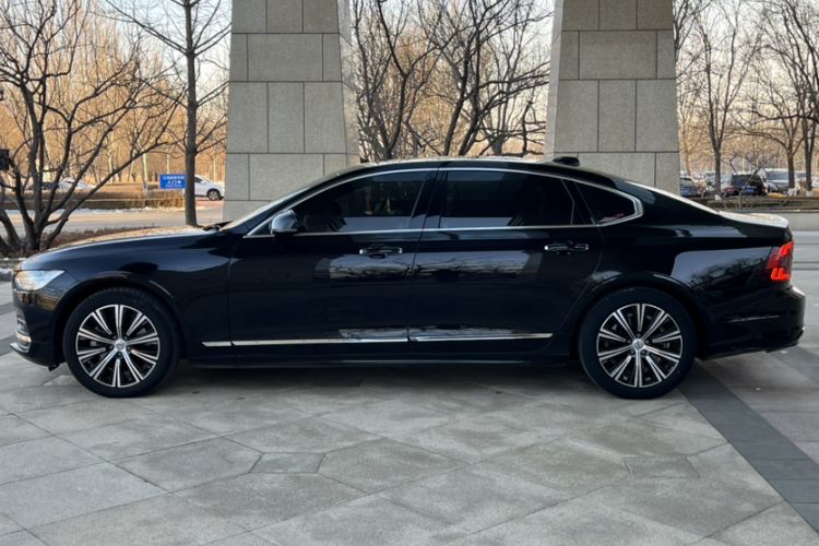 Used Volvo S90 2021 B5 Zhiyuan Luxury Edition Exterior 6