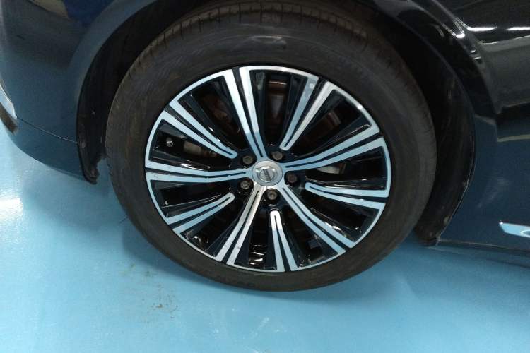 Used Volvo S90 2021 B5 Zhiyuan Luxury Edition Exterior 7