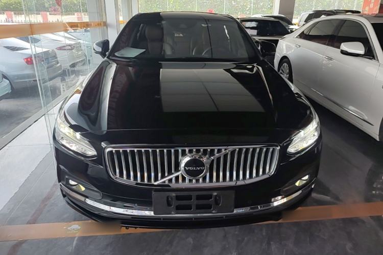 Used Volvo S90 2021 B5 Zhiyuan Luxury Edition Front
