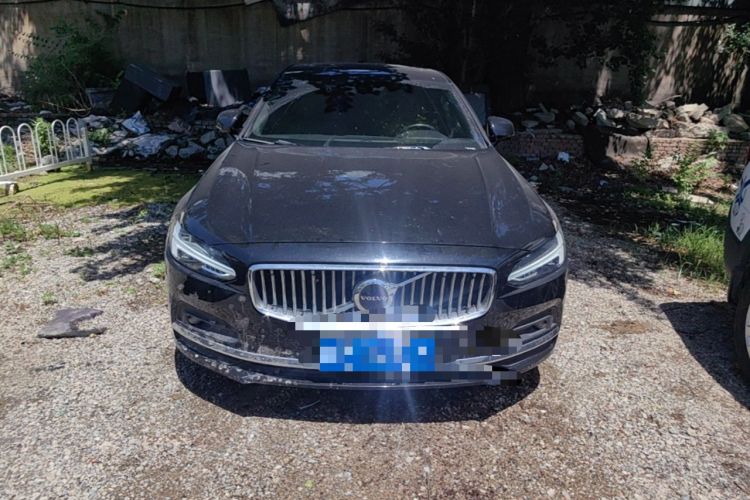 Used Volvo S90 2021 B5 Zhiyuan Luxury Edition Front