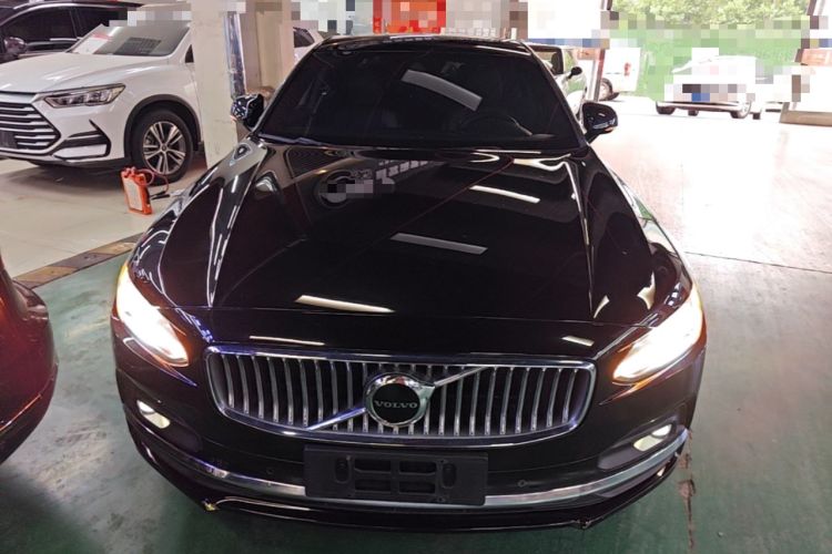 Used Volvo S90 2021 B5 Zhiyuan Luxury Edition Front
