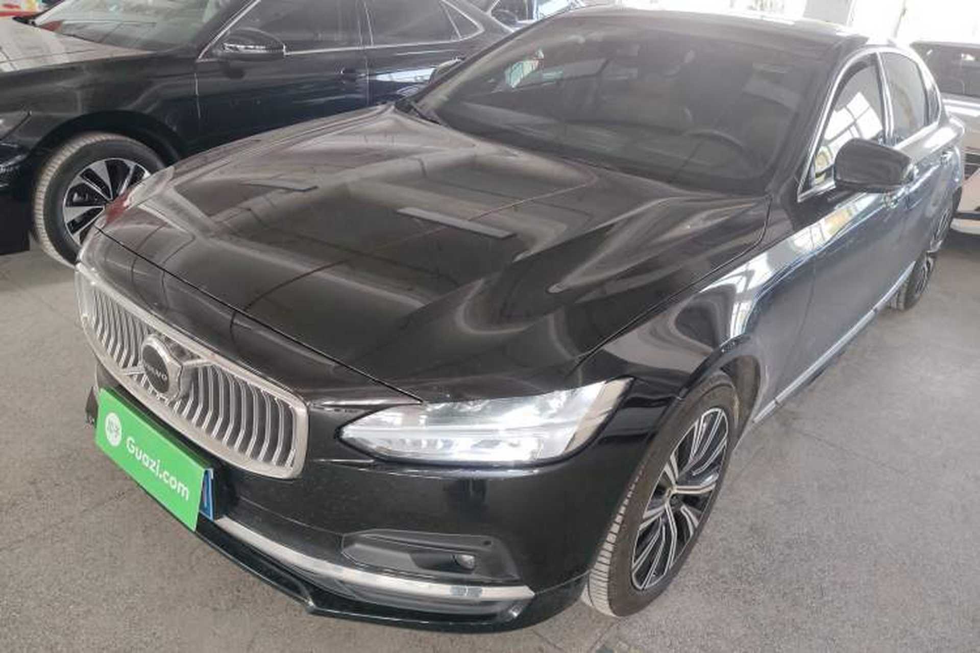 Used Volvo S90 2021 B5 Zhiyi Luxury Edition Front Left 45 Deg