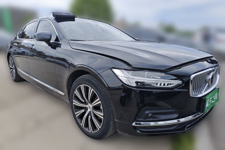 Used Volvo S90 2021 B5 Zhiyuan Luxury Edition Front Right 45 Deg