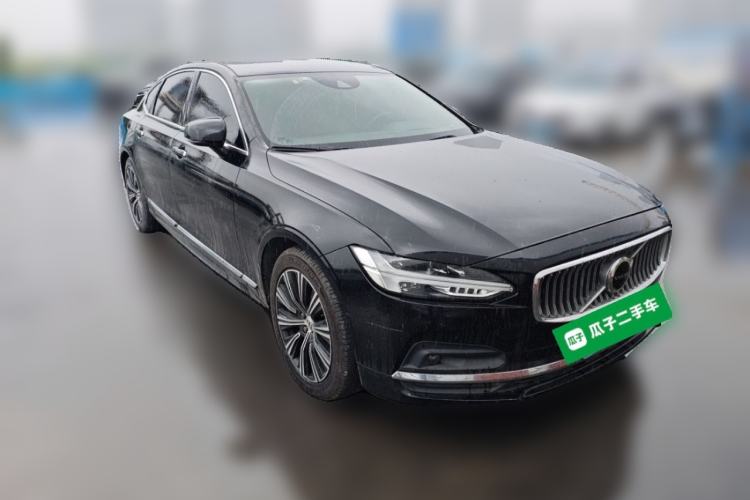 Used Volvo S90 2021 B5 Zhiyuan Luxury Edition Front Right 45 Deg