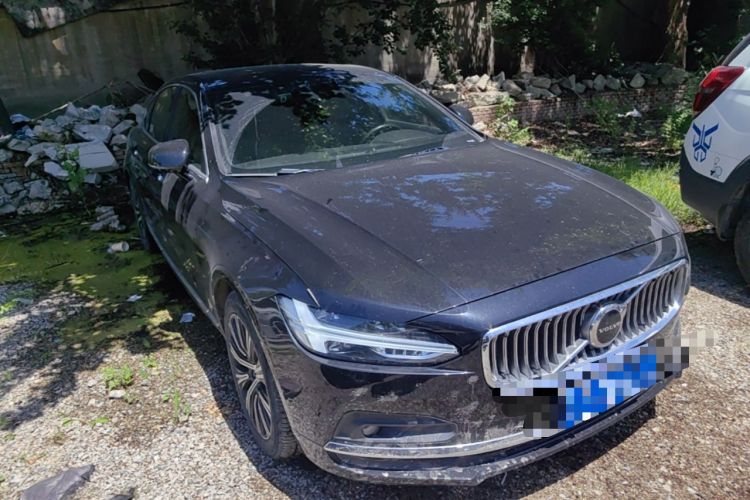 Used Volvo S90 2021 B5 Zhiyuan Luxury Edition Front Right 45 Deg
