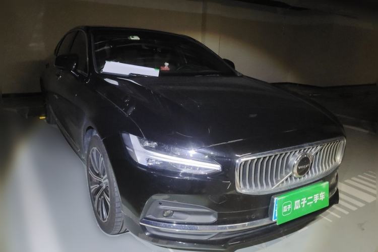 Used Volvo S90 2021 B5 Zhiyuan Luxury Edition Front Right 45 Deg