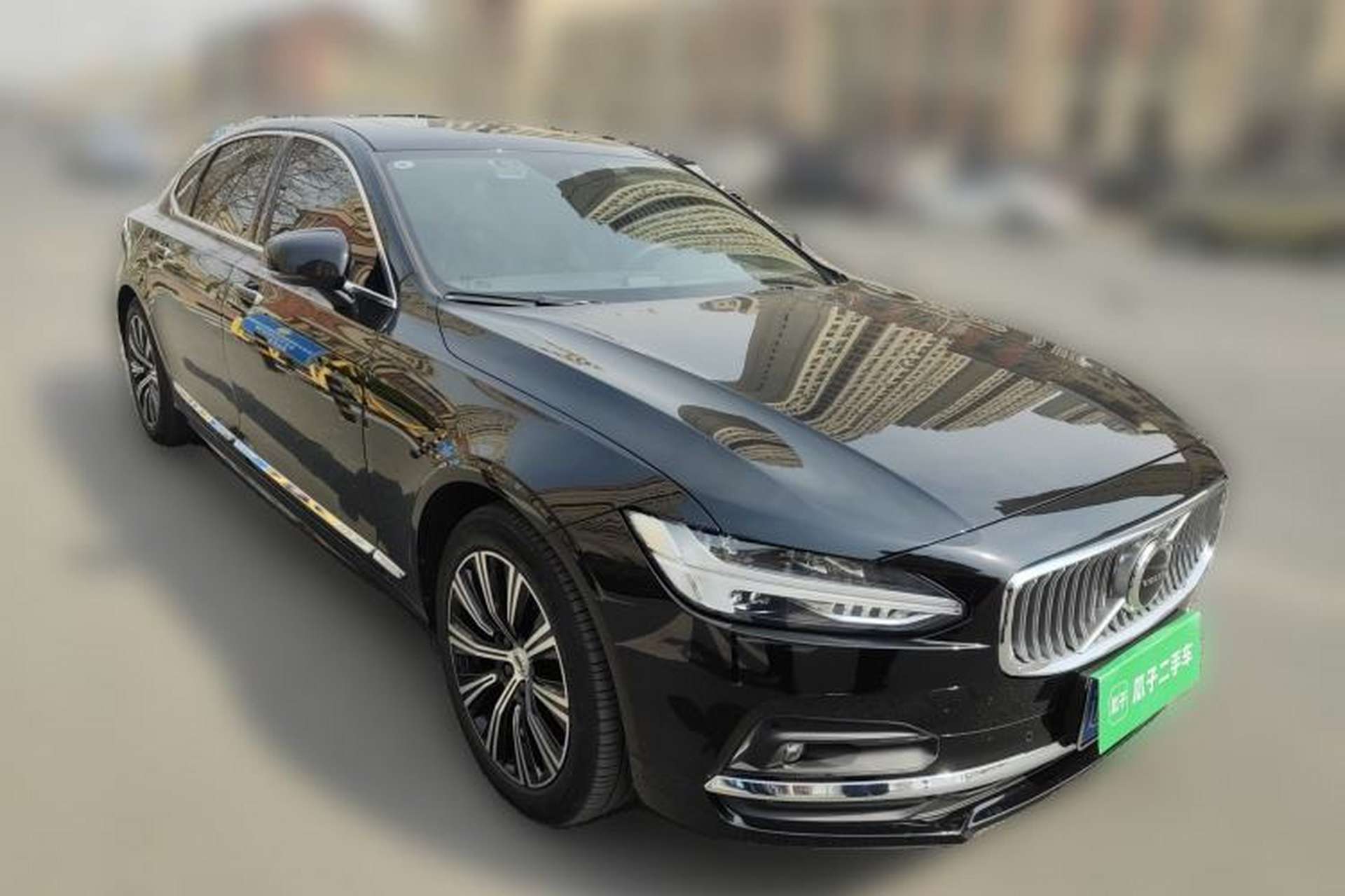 Used Volvo S90 2021 B5 Zhiyuan Luxury Edition Front Right 45 Deg