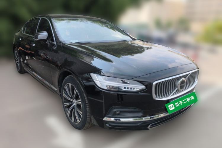 Used Volvo S90 2021 B5 Zhiyi Luxury Edition Front Right 45 Deg