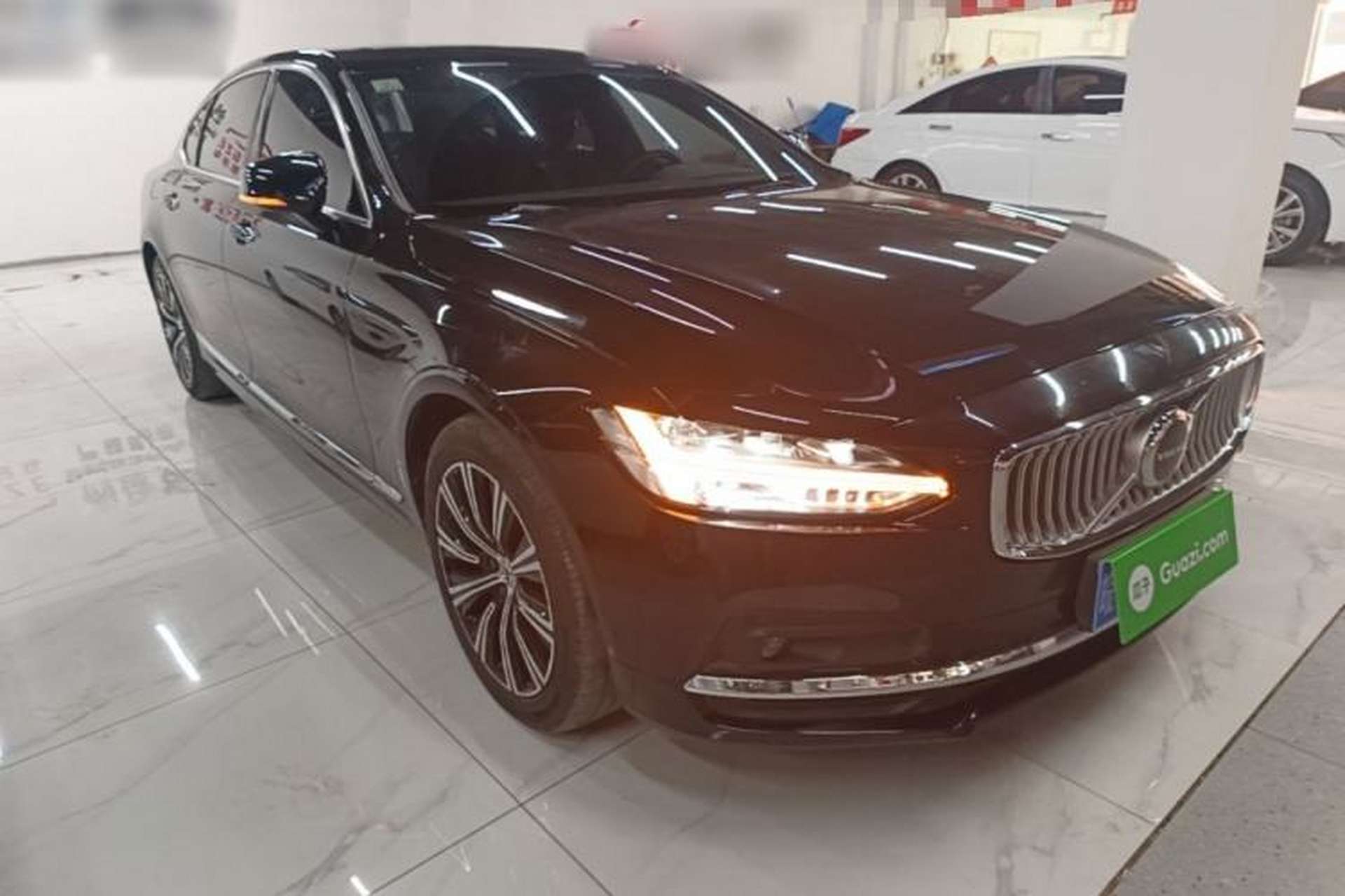 Used Volvo S90 2021 B5 Zhiyuan Luxury Edition Front Right 45 Deg