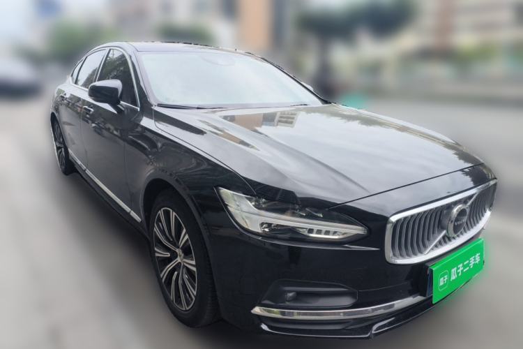 Used Volvo S90 2021 B5 Zhiyuan Luxury Edition Front Right 45 Deg