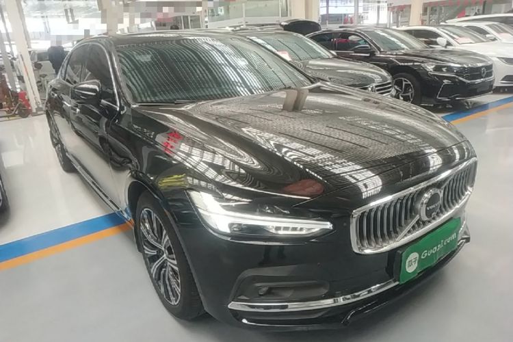 Used Volvo S90 2021 B5 Zhiyuan Luxury Edition Front Right 45 Deg