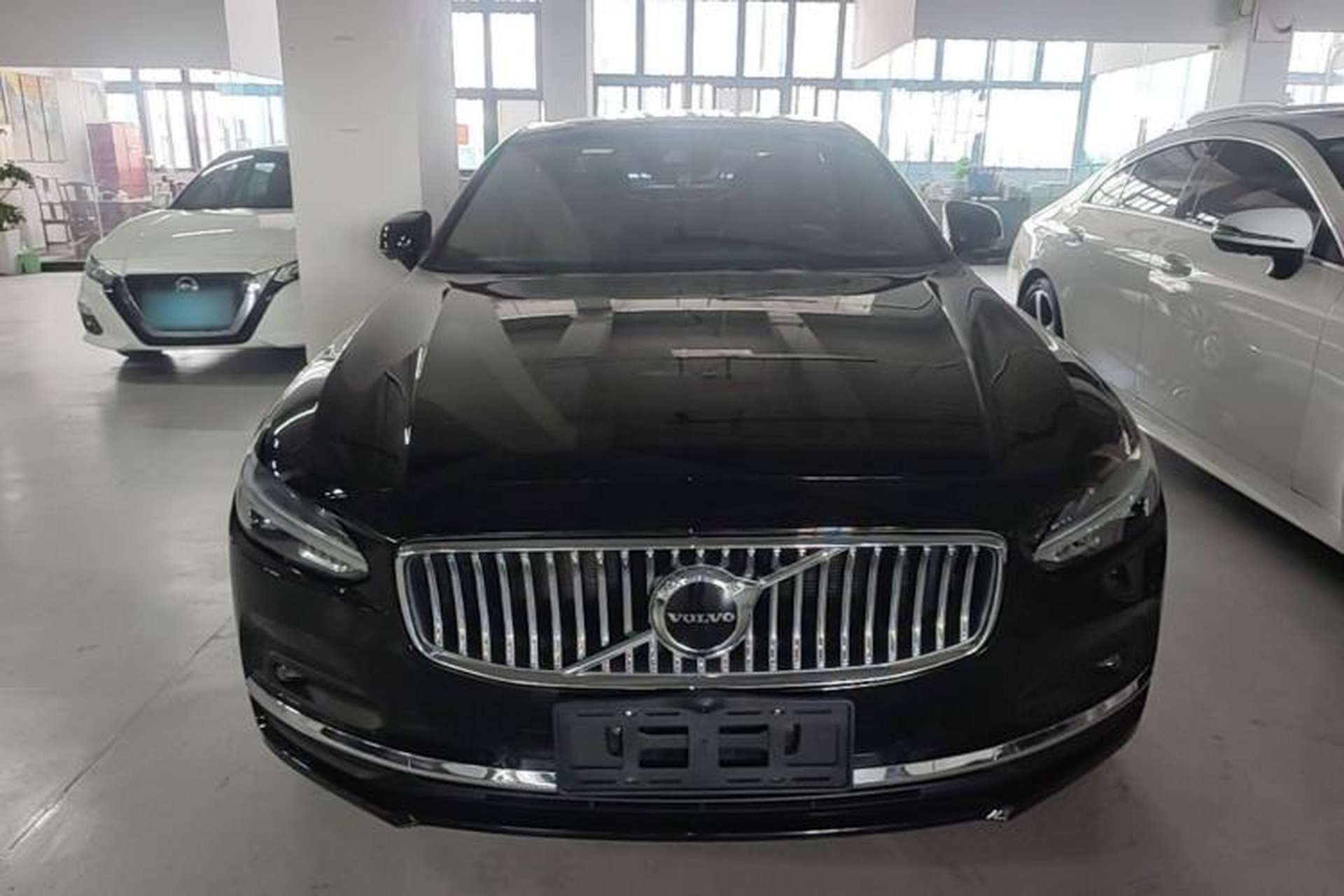 Used Volvo S90 2021 B5 Zhiyuan Luxury Edition Front