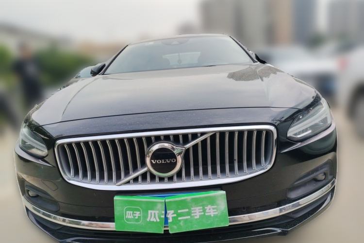 Used Volvo S90 2021 B5 Zhiyuan Luxury Edition Front