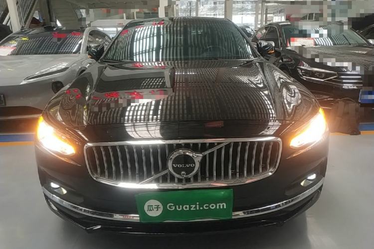 Used Volvo S90 2021 B5 Zhiyuan Luxury Edition Front