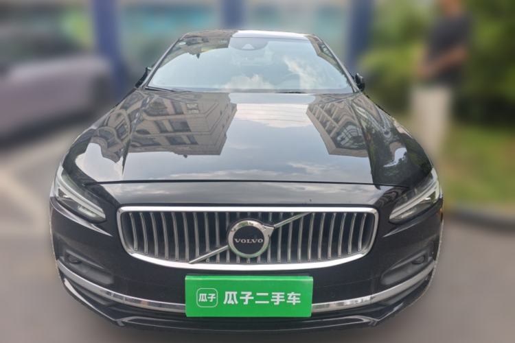 Used Volvo S90 2021 B5 Zhiyuan Luxury Edition Front