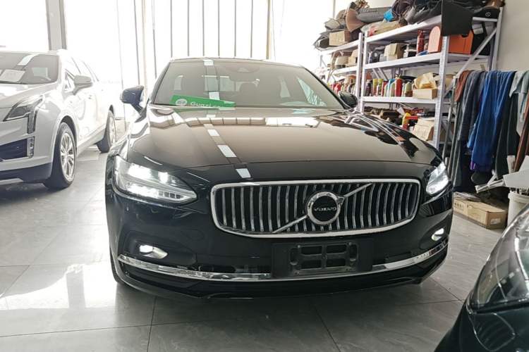 Used Volvo S90 2021 B5 Zhiyuan Luxury Edition Front