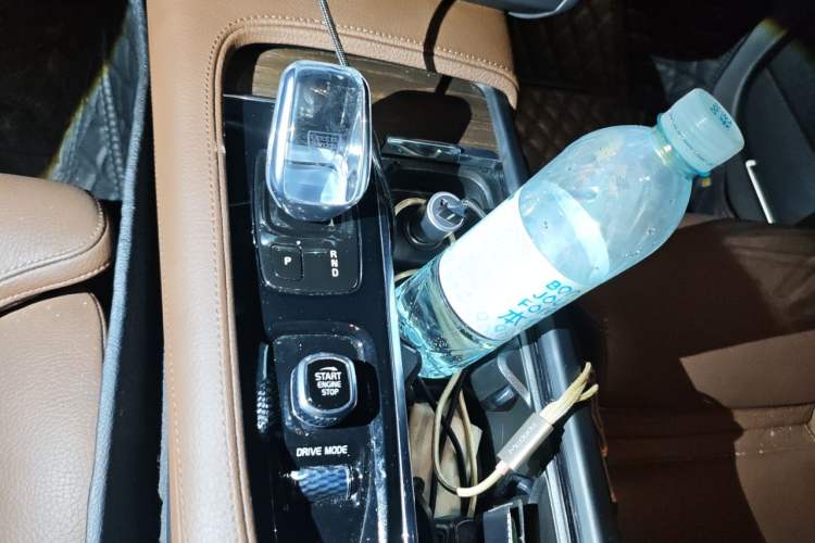 Used Volvo S90 2021 B5 Zhiyuan Luxury Edition Gear Lever