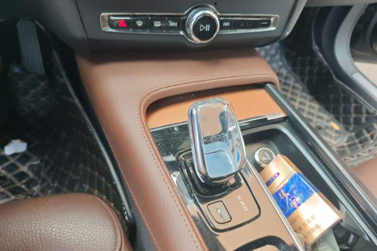 Used Volvo S90 2021 B5 Zhiyi Luxury Edition Gear Lever