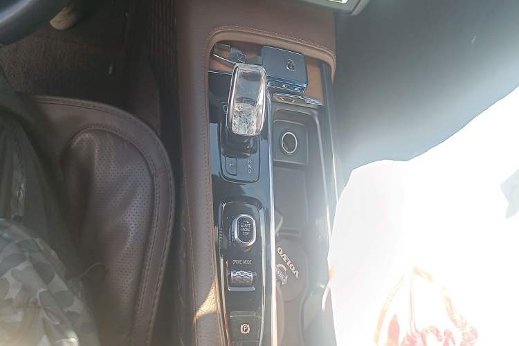 Used Volvo S90 2021 B5 Zhiyi Luxury Edition Gear Lever