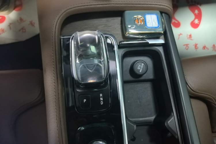 Used Volvo S90 2021 B5 Zhiyuan Luxury Edition Gear Lever