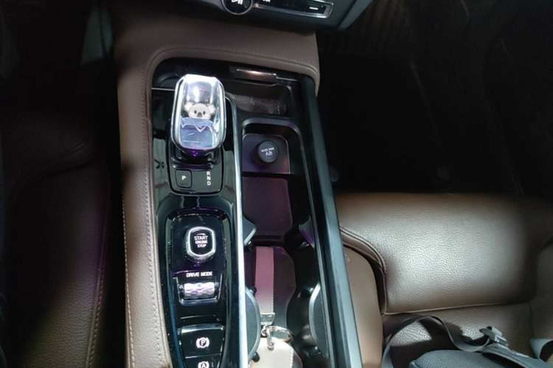 Used Volvo S90 2021 B5 Zhiyuan Luxury Edition Gear Lever