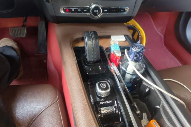 Used Volvo S90 2021 B5 Zhiyi Luxury Edition Gear Lever