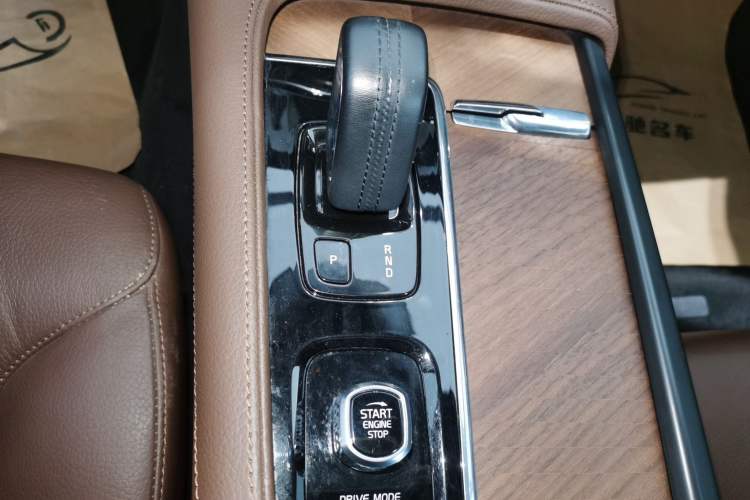 Used Volvo S90 2021 B5 Zhiyi Luxury Edition Gear Lever
