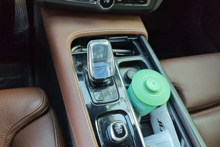 Used Volvo S90 2021 B5 Zhiyuan Luxury Edition Gear Lever