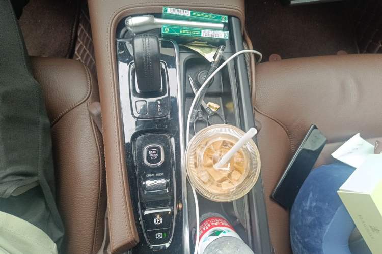 Used Volvo S90 2021 B5 Zhiyi Luxury Edition Gear Lever