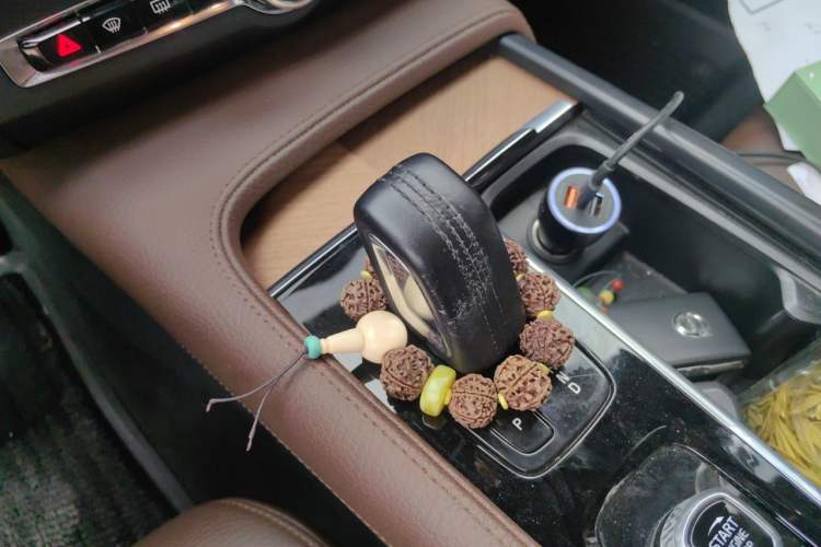 Used Volvo S90 2021 B5 Zhiyi Luxury Edition Gear Lever