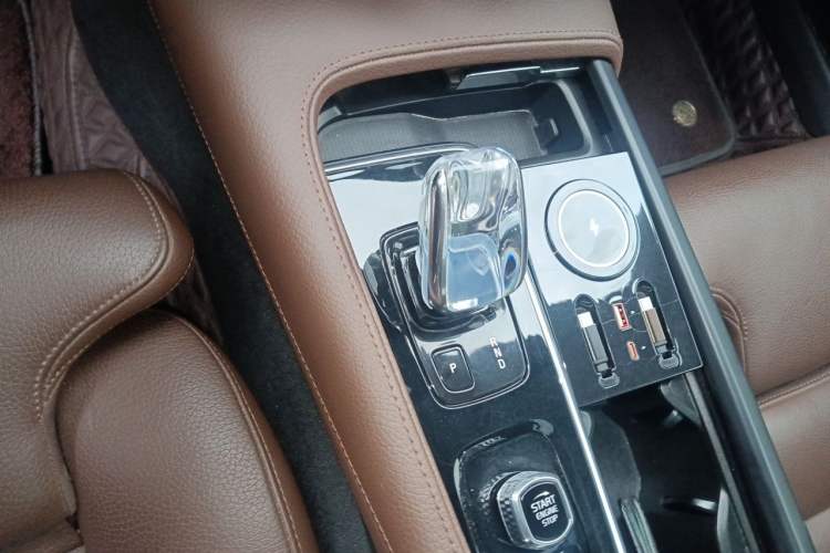 Used Volvo S90 2021 B5 Zhiyuan Luxury Edition Gear Lever