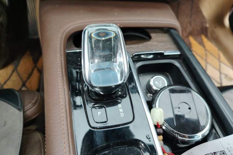 Used Volvo S90 2021 B5 Zhiyuan Luxury Edition Gear Lever