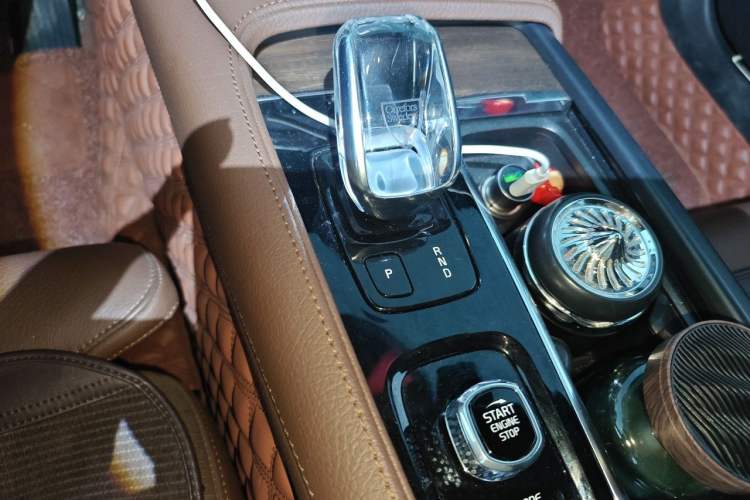 Used Volvo S90 2021 B5 Zhiyuan Luxury Edition Gear Lever