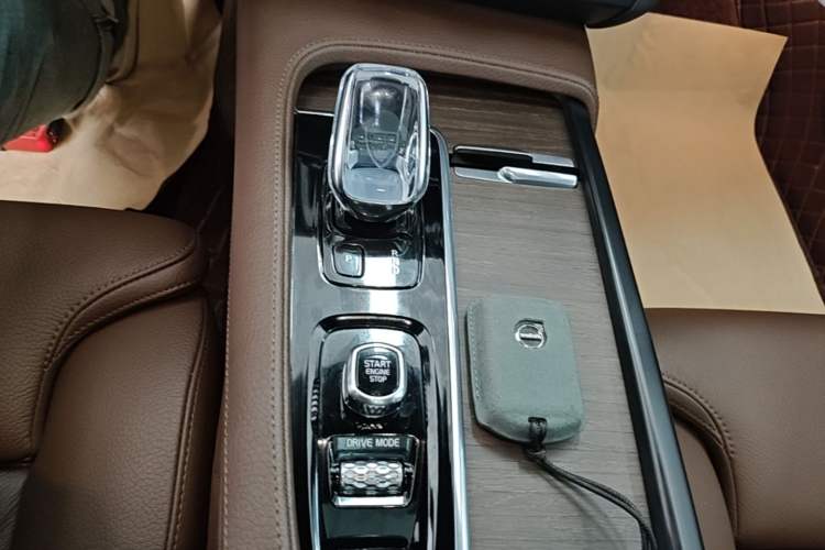 Used Volvo S90 2021 B5 Zhiyuan Luxury Edition Gear Lever