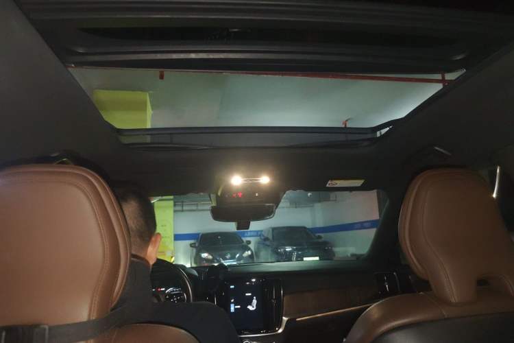 Used Volvo S90 2021 B5 Zhiyuan Luxury Edition Headliner