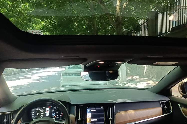 Used Volvo S90 2021 B5 Zhiyi Luxury Edition Headliner