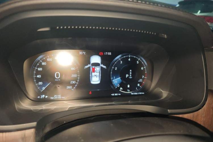 Used Volvo S90 2021 B5 Zhiyuan Luxury Edition Instrument Cluster