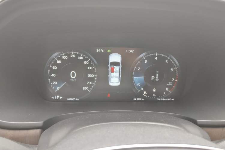 Used Volvo S90 2021 B5 Zhiyuan Luxury Edition Instrument Cluster
