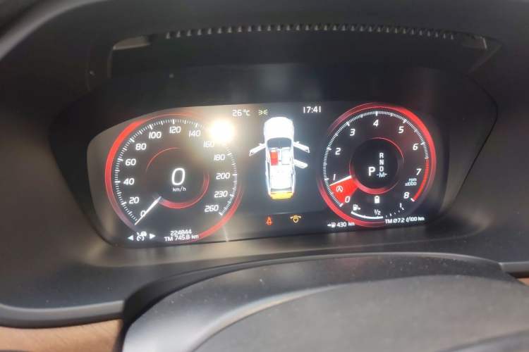 Used Volvo S90 2021 B5 Zhiyi Luxury Edition Instrument Cluster