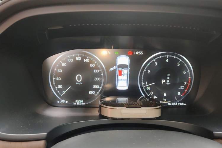 Used Volvo S90 2021 B5 Zhiyuan Luxury Edition Instrument Cluster
