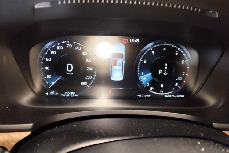 Used Volvo S90 2021 B5 Zhiyi Luxury Edition Instrument Cluster