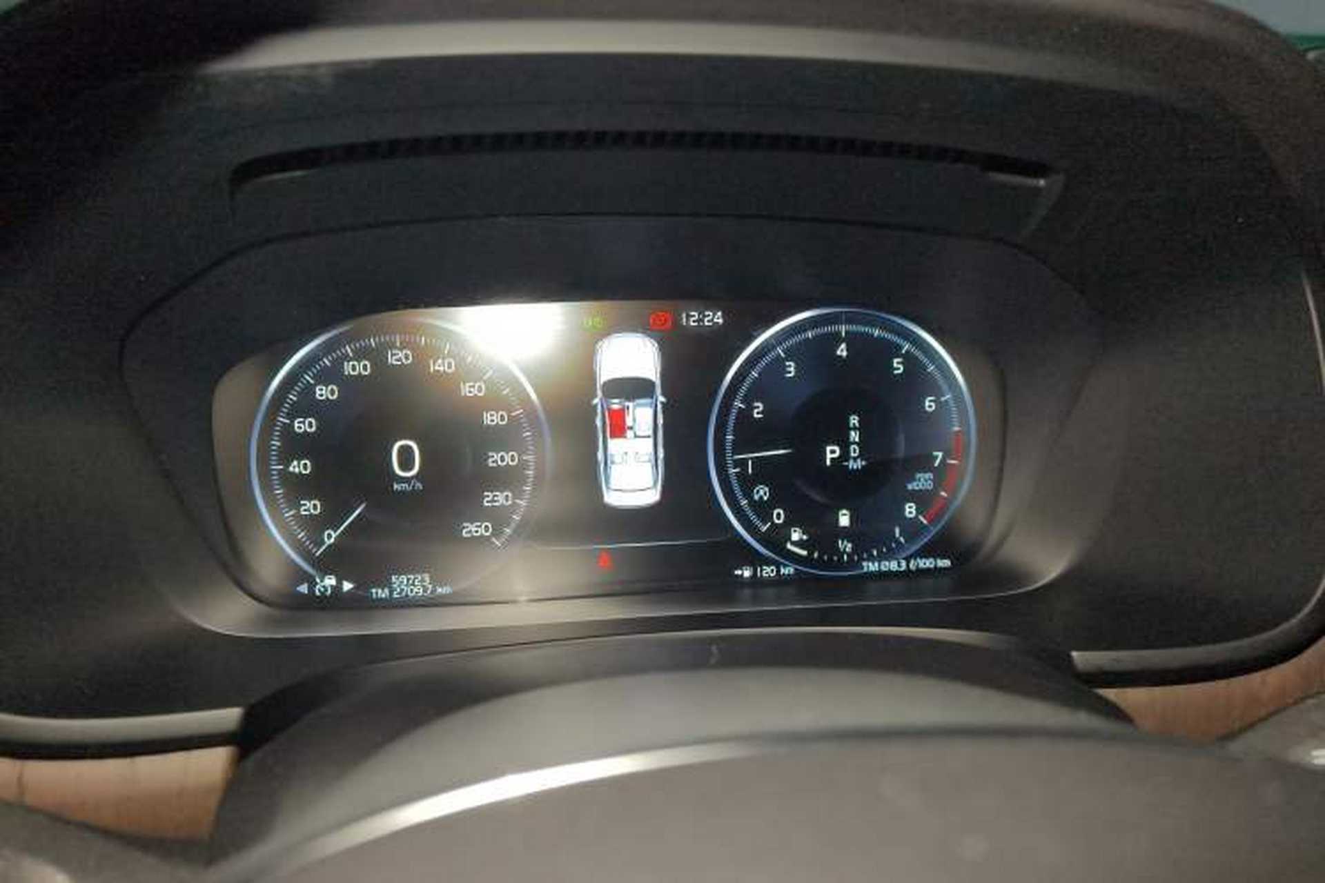 Used Volvo S90 2021 B5 Luxury Smart Edition Instrument Cluster
