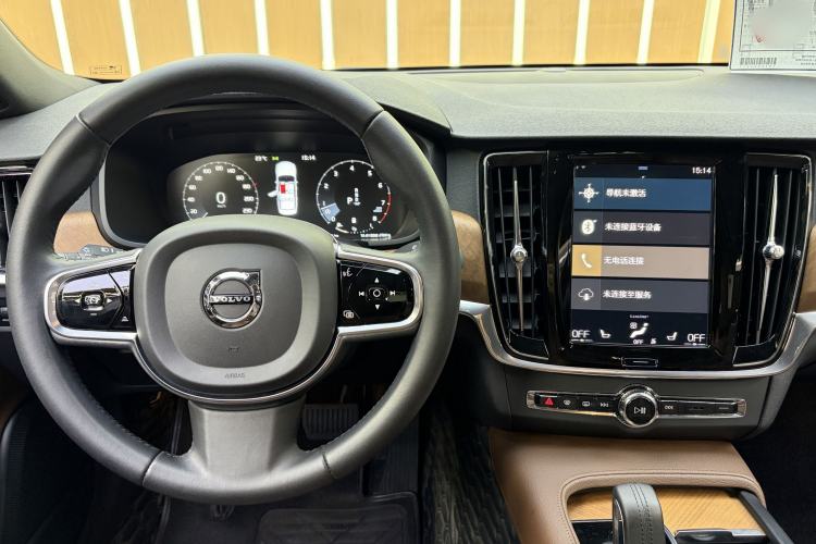 Used Volvo S90 2021 B5 Zhiyi Luxury Edition Instrument Cluster