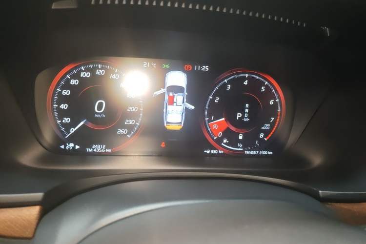 Used Volvo S90 2021 B5 Zhiyi Luxury Edition Instrument Cluster