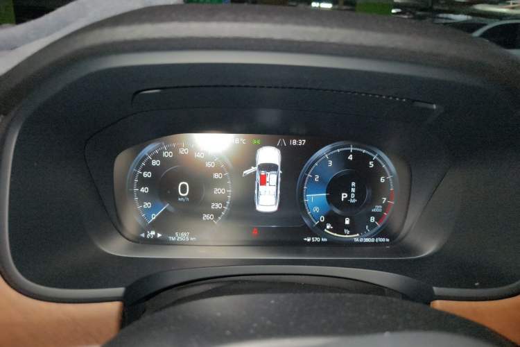 Used Volvo S90 2021 B5 Zhiyi Luxury Edition Instrument Cluster