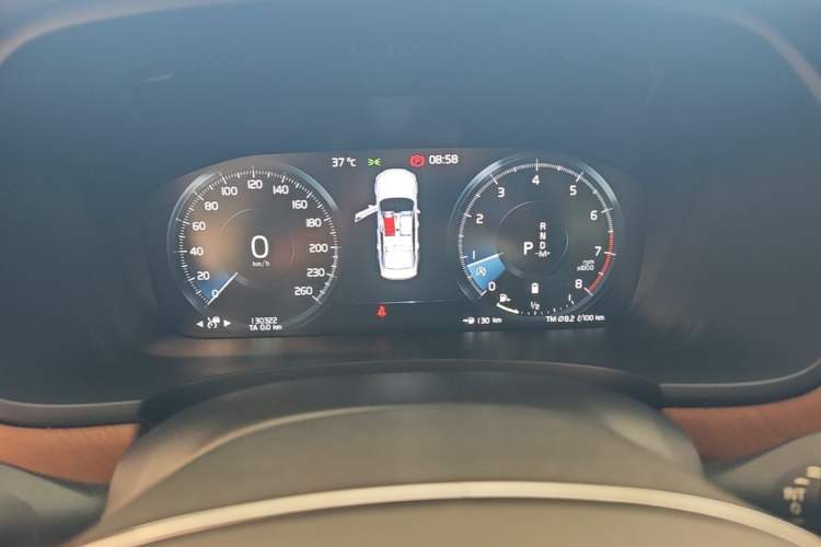 Used Volvo S90 2021 B5 Zhiyi Luxury Edition Instrument Cluster
