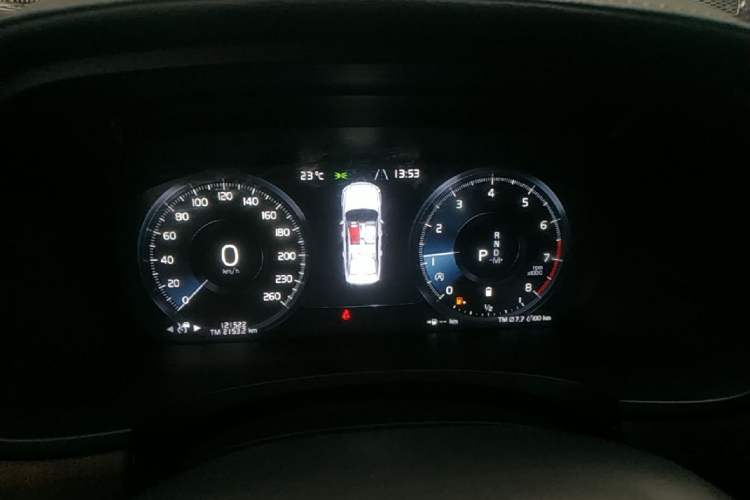 Used Volvo S90 2021 B5 Zhiyuan Luxury Edition Instrument Cluster