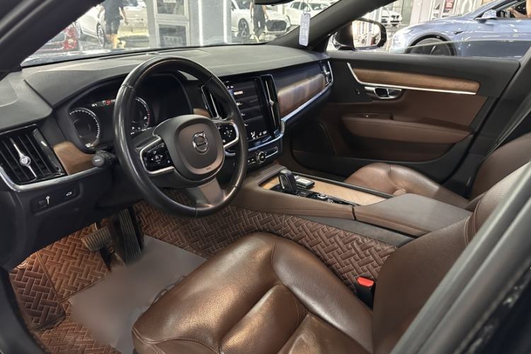 Used Volvo S90 2021 B5 Zhiyi Luxury Edition Interior 2