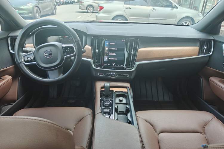 Used Volvo S90 2021 B5 Zhiyi Luxury Edition Interior 2